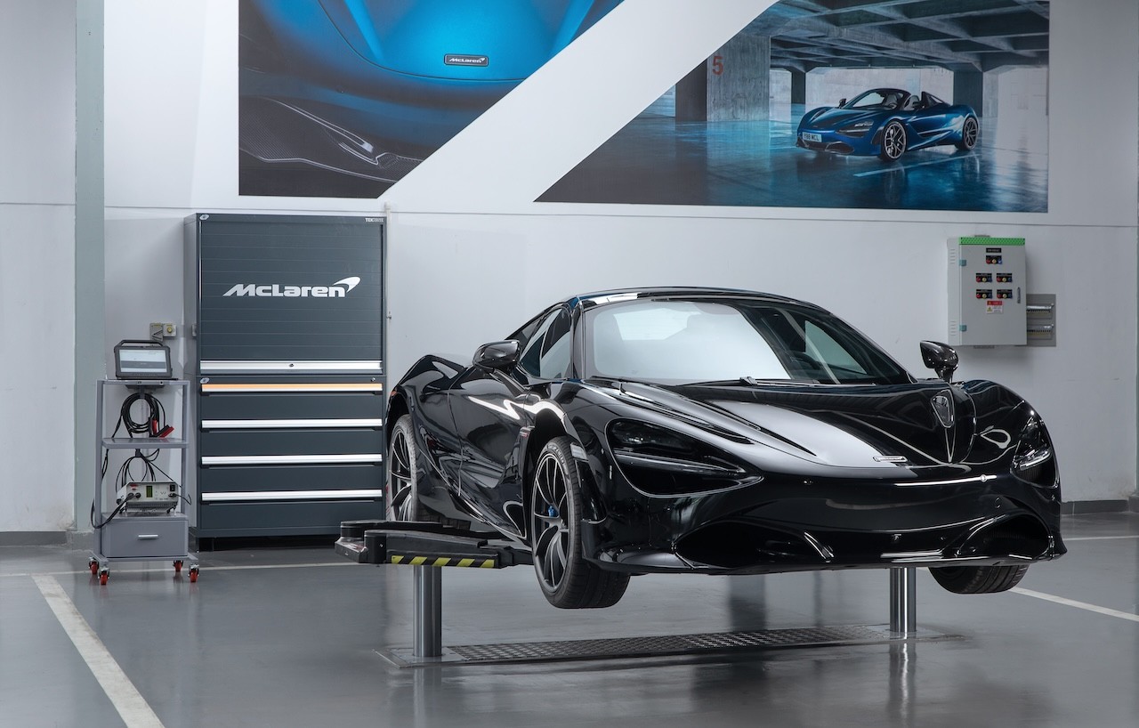 mclaren-service-4-1755579567.jpg