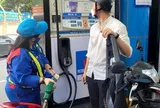 Chiều nay, giá xăng dầu tăng mạnh tới gần 8.500 đồng/lít, dầu diesel lên trên 30.000 đồng/lít