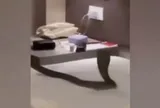 Thuê phòng khách sạn, cặp đôi tá hỏa khi phát hiện “vị khách lạ” trên giường