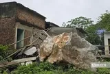 Người mẹ kể lại giây phút khối đá hàng chục tấn làm sập một phần ngôi nhà trong đêm