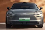 Giá ô tô trung bình ở Mỹ vọt lên hơn 1,3 tỷ/chiếc - với giá này, người Trung Quốc mua được 2-5 chiếc xe mới cứng, công nghệ 'ngập răng'
