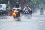Miền Bắc sắp đón mưa to như trút nước, tâm điểm dồn dập nơi nào?