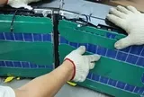 Công nghệ pin 'đỉnh nóc kịch trần' của BYD gây nghi vấn về độ an toàn: Một nhóm người quyết định dùng cưa điện, máy mài đập phá suốt 8 tiếng để tìm câu trả lời