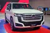 Toyota Land Cruiser Hybrid ra mắt ĐNÁ: Chốt giá gần 3 tỷ, vẫn dùng máy V6 3.5L, dễ 'cháy hàng' khi về Việt Nam