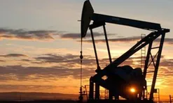 Dầu tiếp đà tăng khi Mỹ cân nhắc tấn công cơ sở xuất khẩu dầu mỏ của Iran