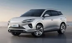 Mẫu xe bán chạy của BYD tại Việt Nam chính thức ra mắt phiên bản mới: 'Ăn xăng' 3,3 lít/100km, đi gần 2.000km không cần tiếp nhiên liệu