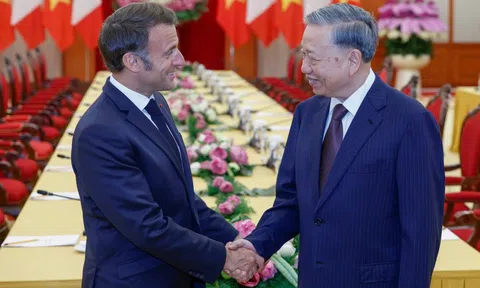 Tổng Bí thư Tô Lâm tiếp Tổng thống Pháp Macron