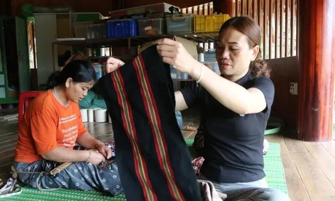 Những nữ bí thư chi bộ: Điểm tựa của bản làng vùng cao