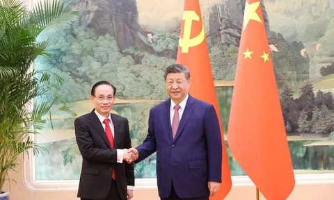 Đặc Phái viên của Tổng Bí thư Tô Lâm hội kiến Tổng Bí thư, Chủ tịch nước Trung Quốc Tập Cận Bình