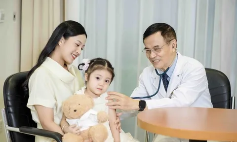 GS.TS.BS Phạm Nhật An: Chuyên gia Nhi khoa đầu ngành và triết lý “chăm sóc trẻ không chỉ là chữa bệnh”