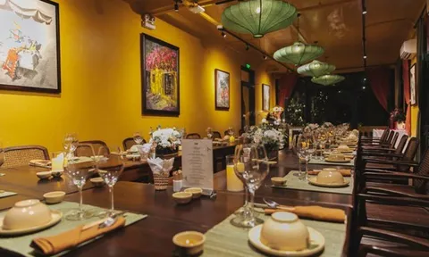 Quán Bụi – Laang Saigon: Khi bữa tiệc tân niên bắt đầu từ cảm giác an yên của bếp nhà