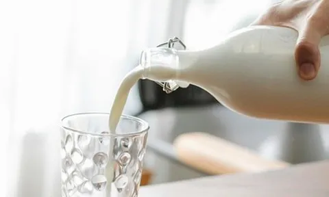 Uống nhầm một loại nước "không coi ngày", người đàn ông sụt cân nghiêm trọng