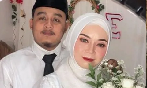 Chàng trai 26 tuổi lấy vợ U50, biểu cảm trong đám cưới gây bất ngờ