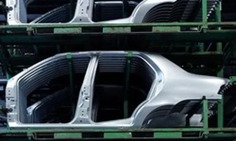 40.000 xe Toyota "bốc hơi", giá nhôm lập đỉnh 4 năm: Cơn ác mộng Hormuz đang tác động mạnh đến ngành ô tô