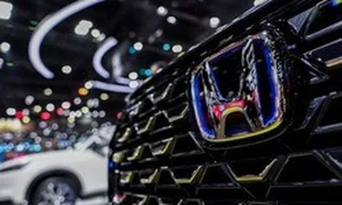 Hết đóng cửa nhà máy ở Trung Quốc lại dừng bán xe tại Hàn Quốc -  chuyện gì xảy ra với 'ông lớn' ô tô Nhật Bản này?