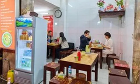 Quán phở Tổng thống Hàn Quốc ghé ăn có giá bao nhiêu tiền một bát?