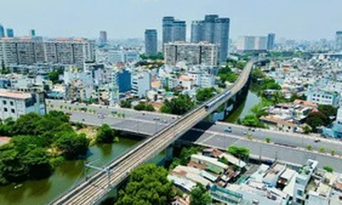 Chuyên gia: Quy hoạch TP.HCM phải trả lời được câu hỏi ngành kinh tế nào tạo ra giá trị cao nhất