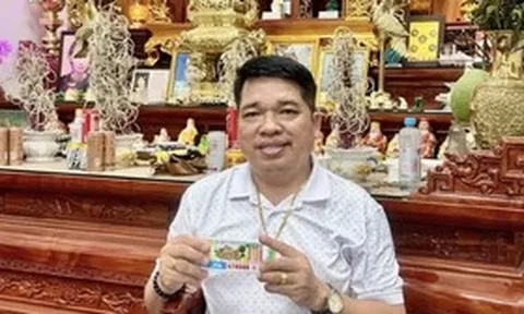 Người đàn ông trúng Vietlott 83 tỷ lại tiếp tục "gặp lộc" khiến ai cũng bất ngờ