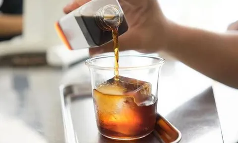 Người bị tăng huyết áp có thể uống cà phê hàng ngày?