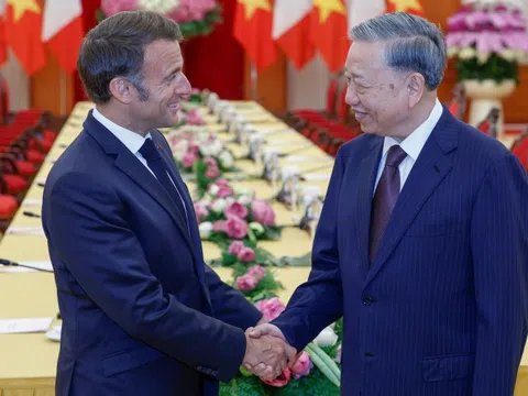 Tổng Bí thư Tô Lâm tiếp Tổng thống Pháp Macron