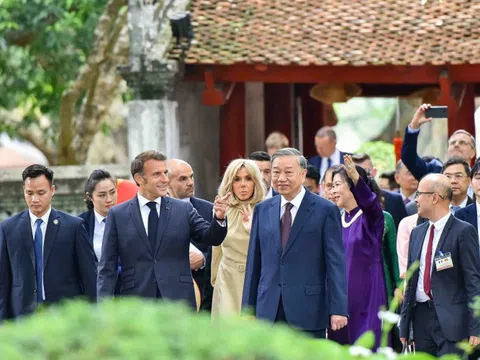 Tổng Bí thư Tô Lâm cùng Tổng thống Pháp Macron thăm Văn Miếu - Quốc Tử Giám