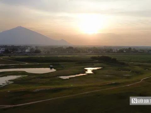 Vẻ đẹp bình yên của hồ Dầu Tiếng rộng 270 km² mùa nước cạn