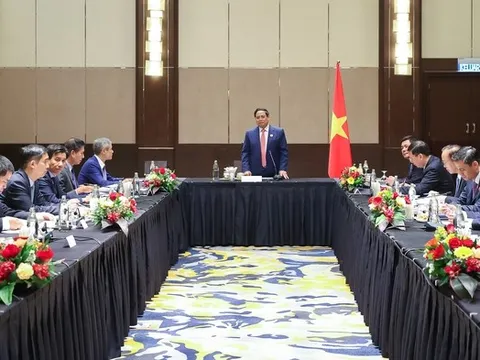 Thủ tướng làm việc với các đại sứ Việt Nam tại khu vực ASEAN