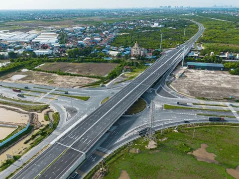 Thủ tướng: Dứt khoát không chia nhỏ gói thầu, tránh việc 'quân xanh, quân đỏ' 0