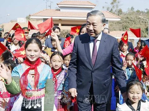 Tổng Bí thư Tô Lâm dự lễ khánh thành trường phổ thông nội trú liên cấp tại Điện Biên