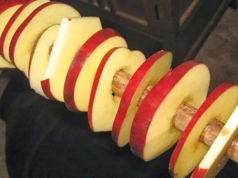 Điểm mặt 2 loại quả dễ “tắm” hóa chất, quả đứng đầu giòn ngọt, nhà nào cũng mê