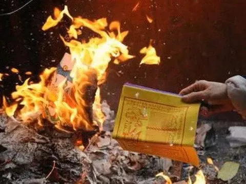 Ngày, giờ đẹp và cách cúng lễ hóa vàng năm 2026 để không bị phạm