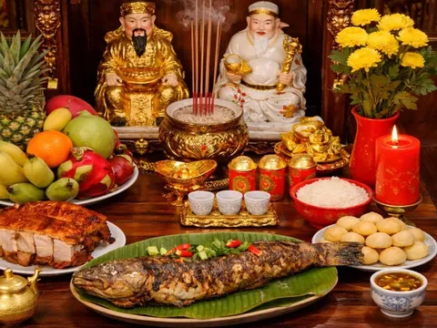 Vì sao cá lóc xuất hiện trên mâm cúng Thần Tài?