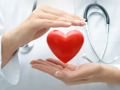 Loạt lời chúc Ngày Thầy thuốc Việt Nam (27/2) khiến dân mạng chia sẻ rần rần