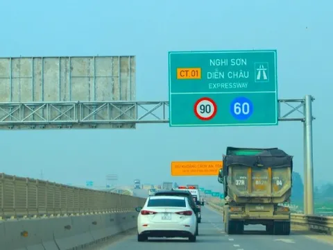 Thu phí 5 đoạn cao tốc Bắc-Nam từ ngày mai 2/3 0