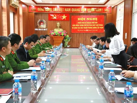 Xử lý nghiêm các hành vi cố tình trốn đóng, gian lận trục lợi quỹ BHXH, BHYT 0