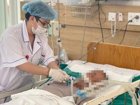 Cấp cứu 3 người bị co giật, hôn mê nghi ngộ độc sau bữa ăn trưa