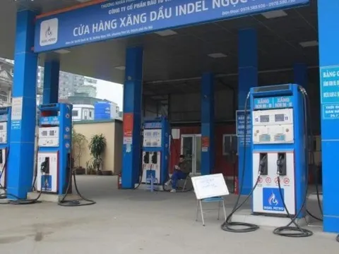 Hà Nội: 21 cây xăng dừng và hạn chế bán