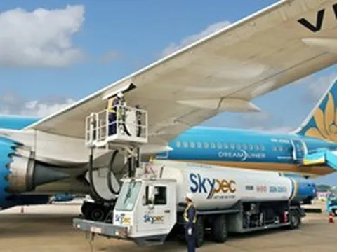 Hàng không muốn được hỗ trợ thuế, phí như thời COVID-19 do thiếu hụt nhiên liệu