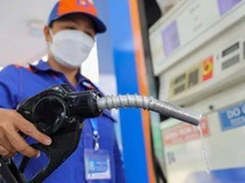 Bộ Công thương nói gì trước kịch bản giá xăng dầu thế giới tăng trên 200 USD/thùng?