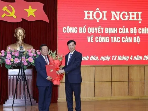 Thượng tướng Lê Đức Thái giữ chức Bí thư Tỉnh ủy Thanh Hóa