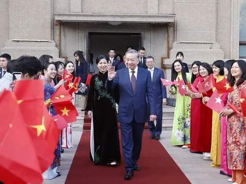 Kiều bào phấn khởi trước sự phát triển tốt đẹp, thực chất của quan hệ Việt -Trung