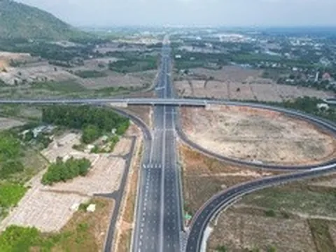 Cận cảnh gần 40km cao tốc Biên Hòa - Vũng Tàu sẵn sàng thông xe