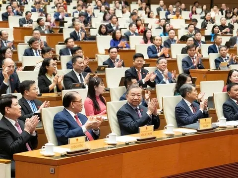 Dấu ấn Kỳ họp thứ Nhất: Kiện toàn nhân sự cấp cao, bước khởi đầu mang tính quyết định