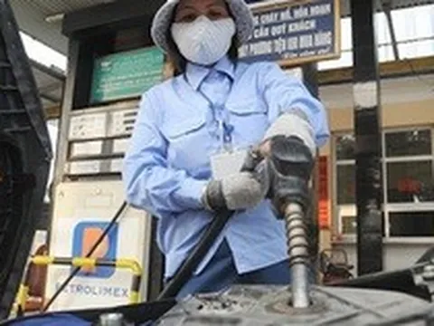 Giá xăng dầu đồng loạt giảm, có mặt hàng giảm hơn 650 đồng/lít
