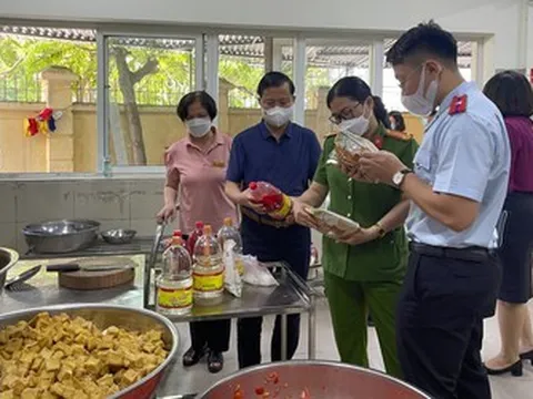 Phát hiện hơn 5.700 cơ sở vi phạm về an toàn thực phẩm, xử phạt hơn 22,4 tỷ đồng