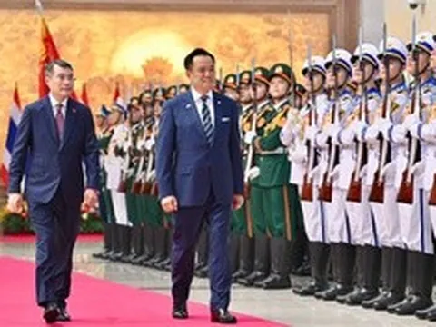 Thủ tướng Lê Minh Hưng chủ trì lễ đón Thủ tướng Thái Lan