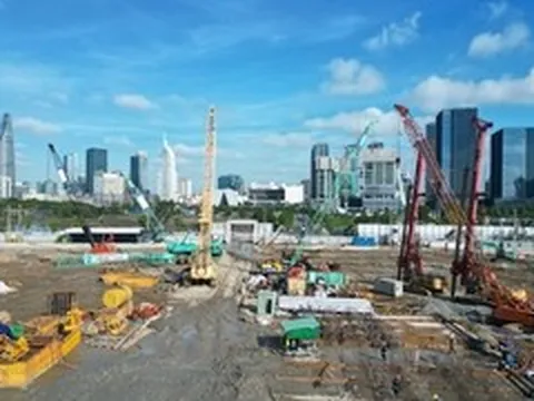 Tấp nập thi công siêu dự án gần 30.000 tỷ đồng giữa khu đất vàng TP.HCM