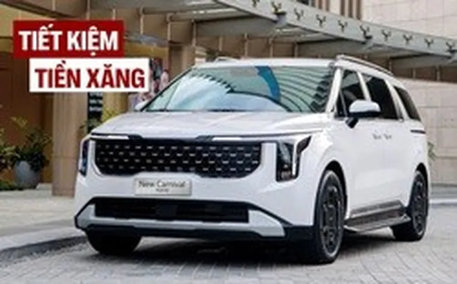 Kia Carnival thêm bản hybrid ‘giá rẻ’ tại Việt Nam: Thực tế còn 1,379 tỷ đồng, 8 chỗ ngồi, hợp dịch vụ với mức tiêu thụ xăng chỉ 4,8L/100km