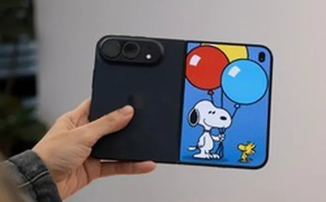 iPhone Duo bị thổi giá trên chợ đen, giá rao bán hơn 130 triệu đồng